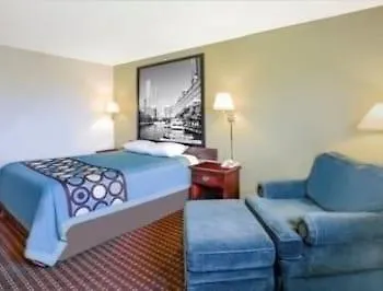 Super Rest Motel