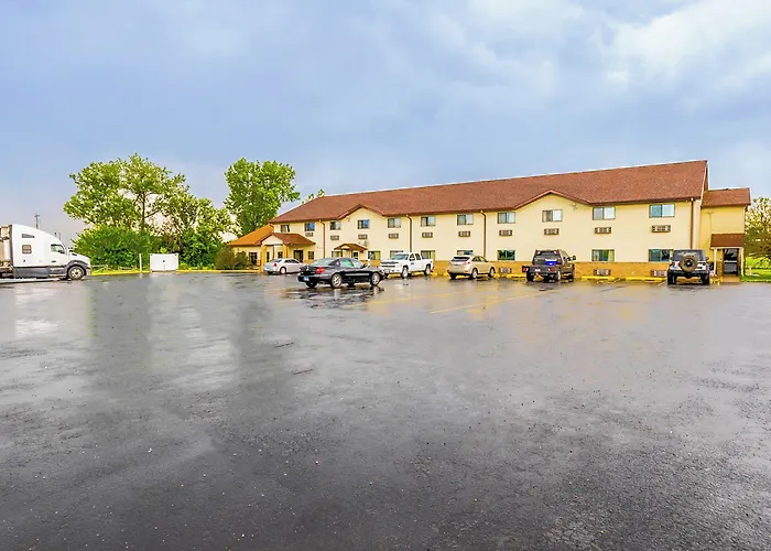 Super Rest Motel